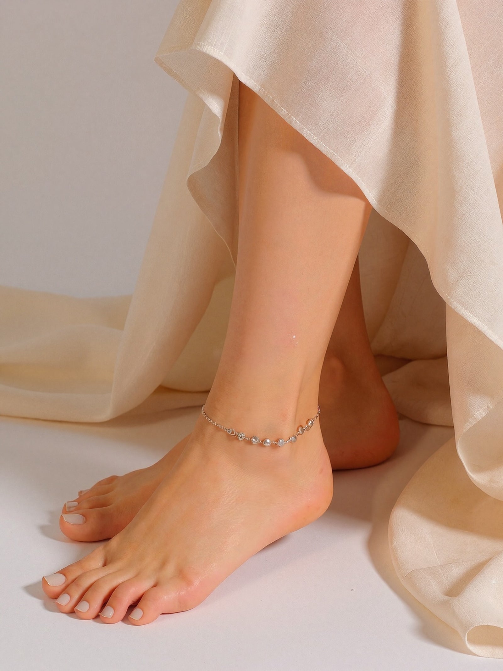 Grandinėlė ant kojos "Crystal anklet"