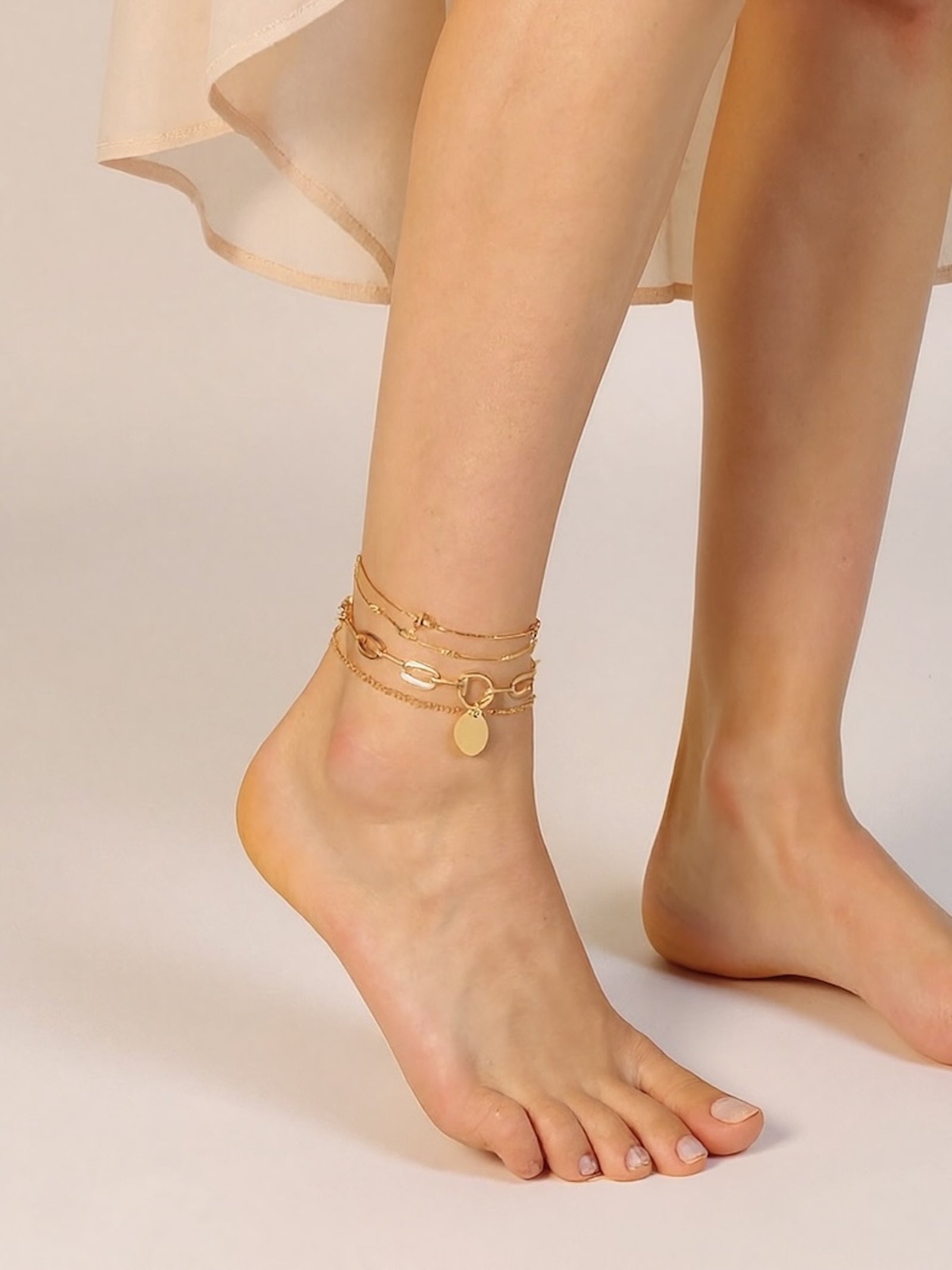 Grandinėlė ant kojos "Four row wide anklet"