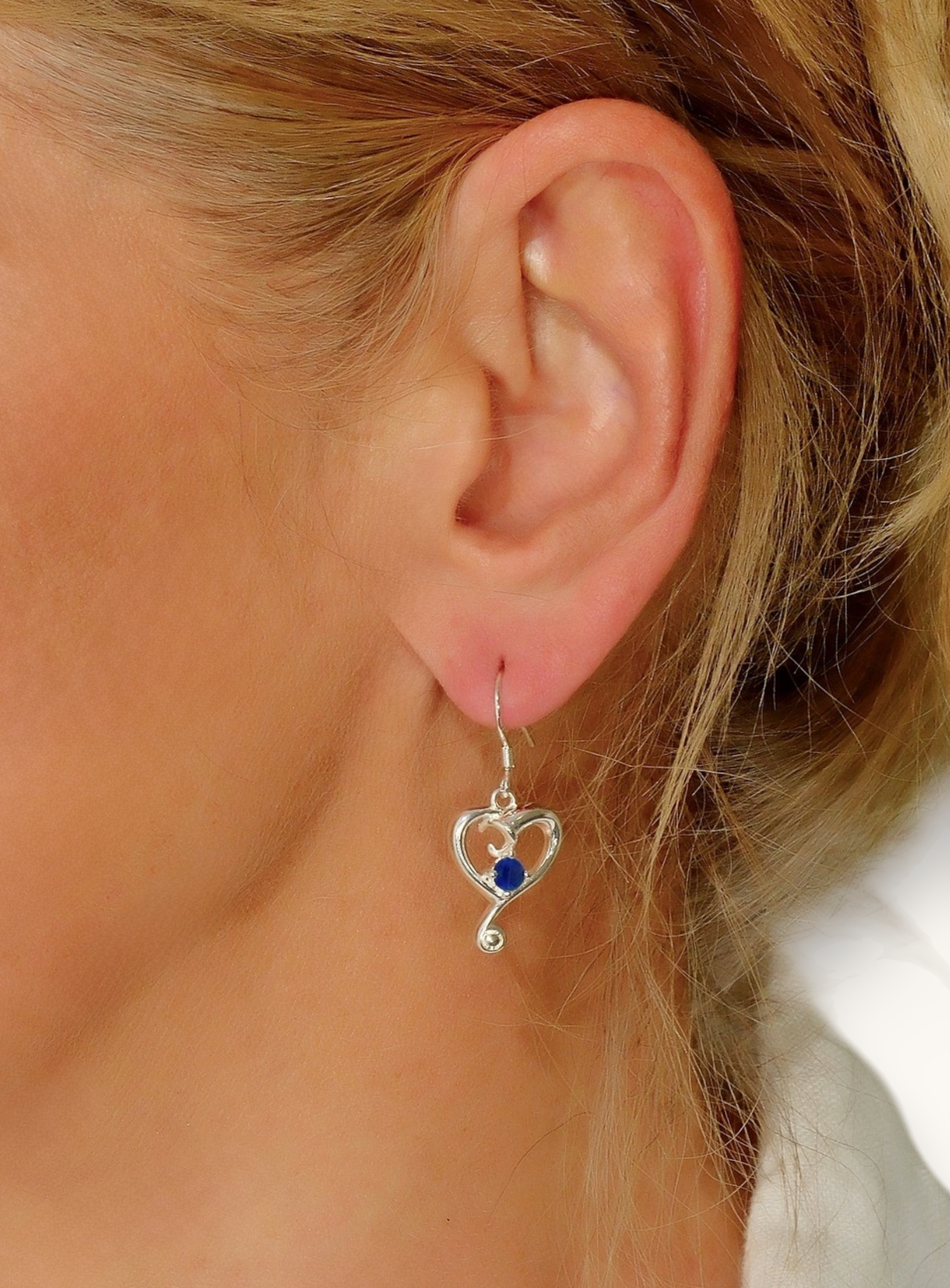 Auskarai "Blue Zircon Heart"