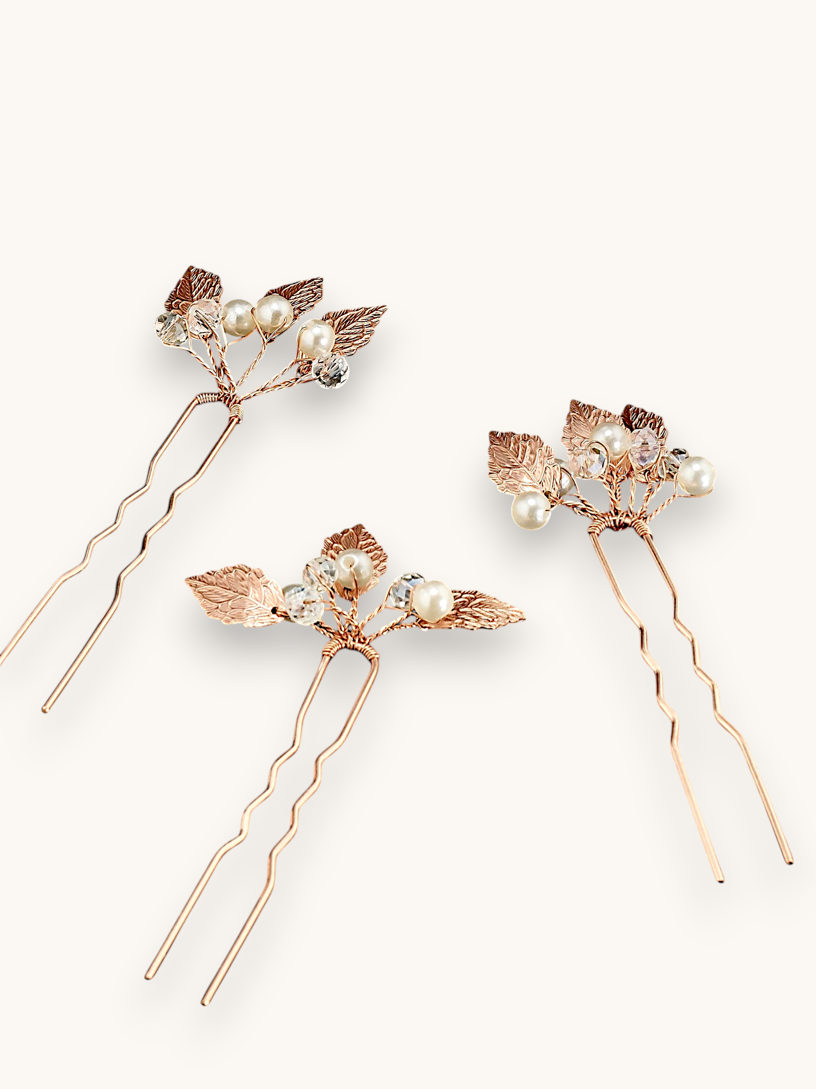 Plaukų smeigtukas "Pearl side leaves" 1vnt