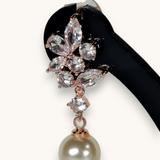 Auskarai "Floral Pearl Drops"