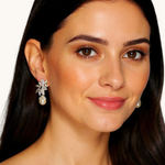Auskarai "Floral Pearl Dangles"