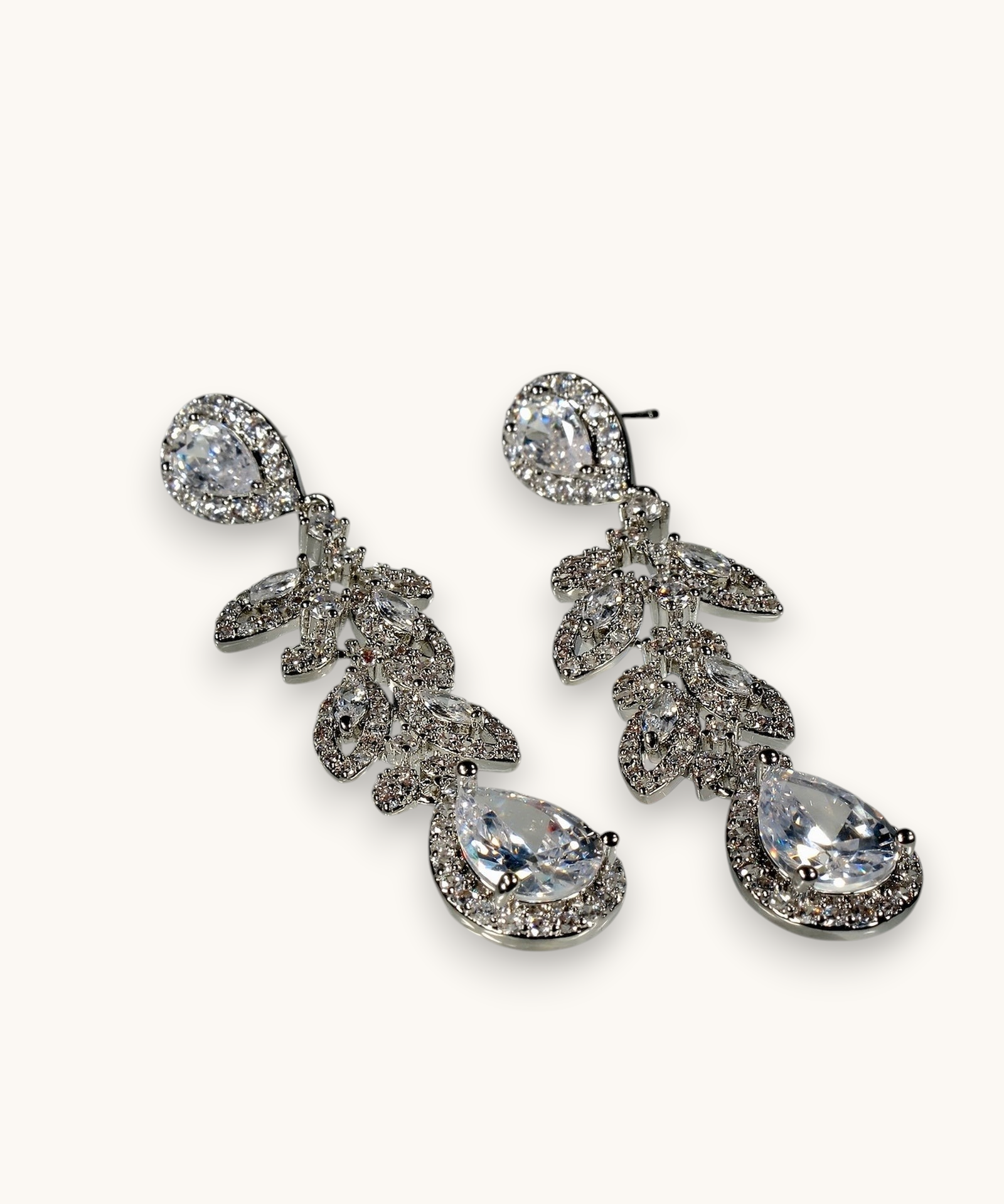 Auskarai "Glimmering Studs"