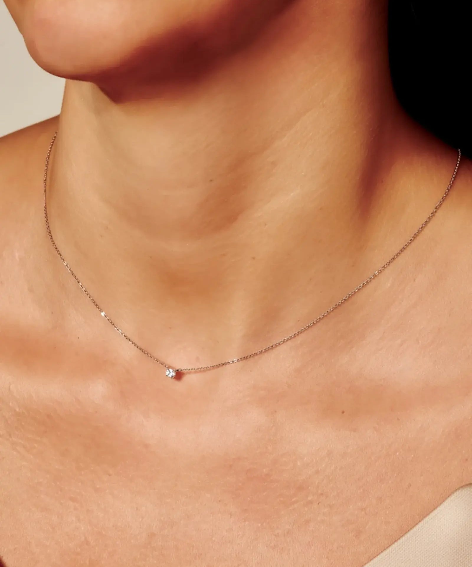 Grandinėlė ant kaklo "Cirkon 3"