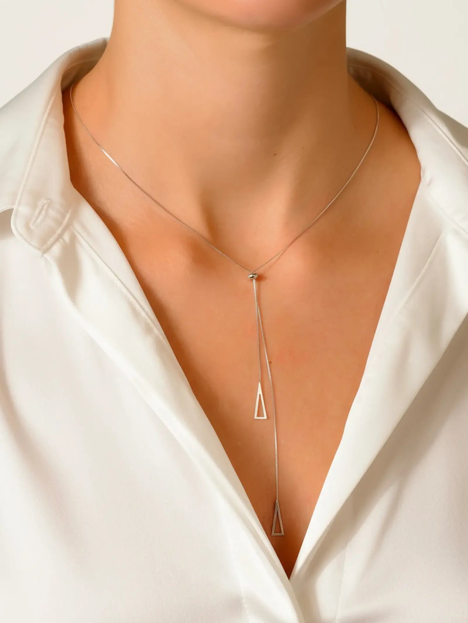 Kaklo papuošalas "Triangle Tassel"