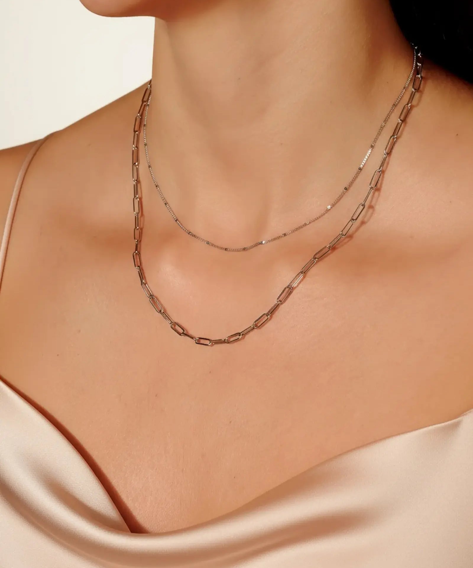 Kaklo papuošalas "Model"