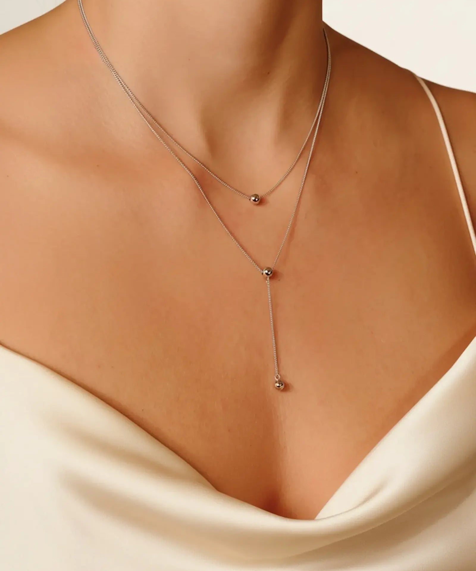 Kaklo papuošalas "Silver balls"