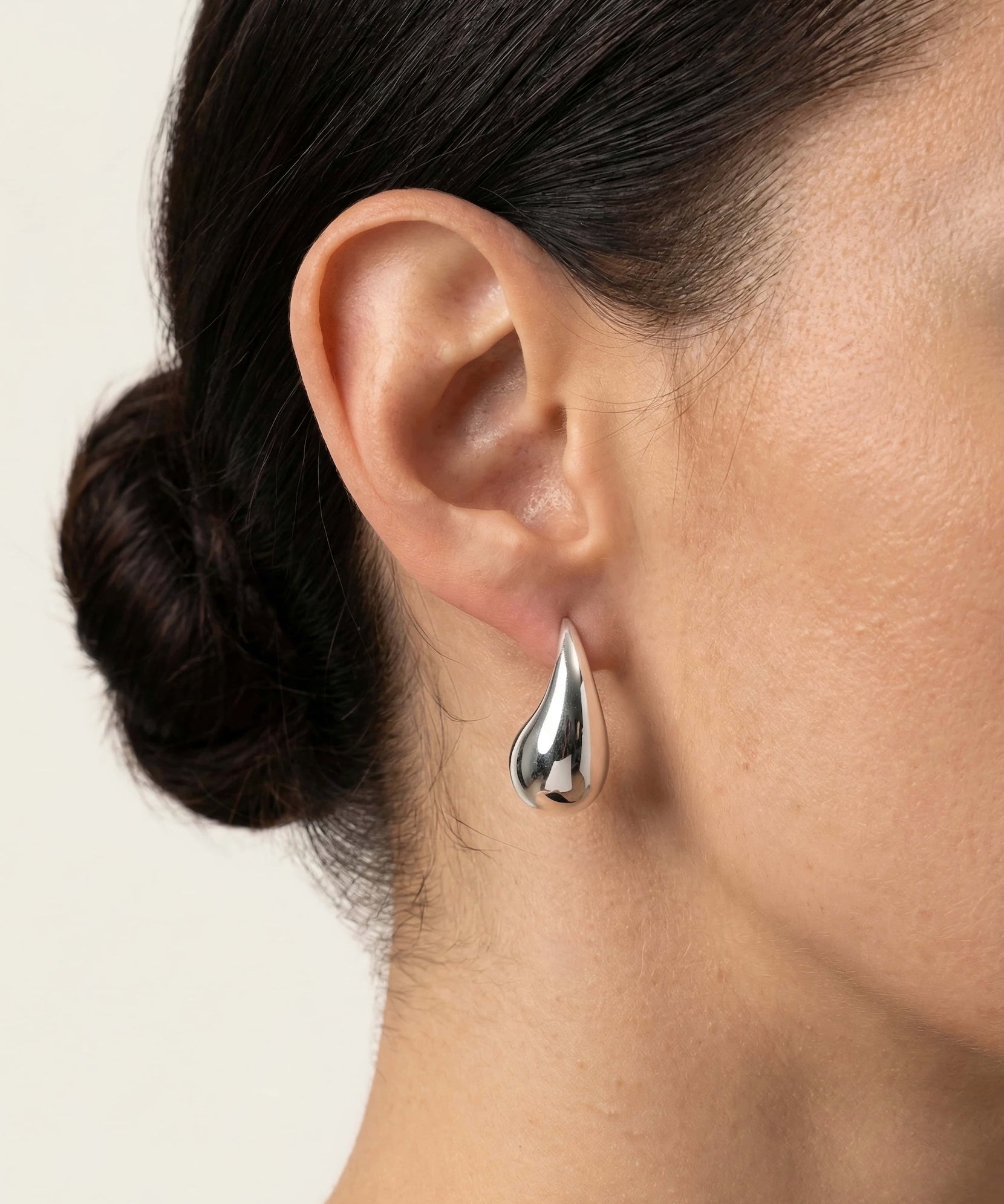 Auskarai Glossy Tear-Drop — Luxiage