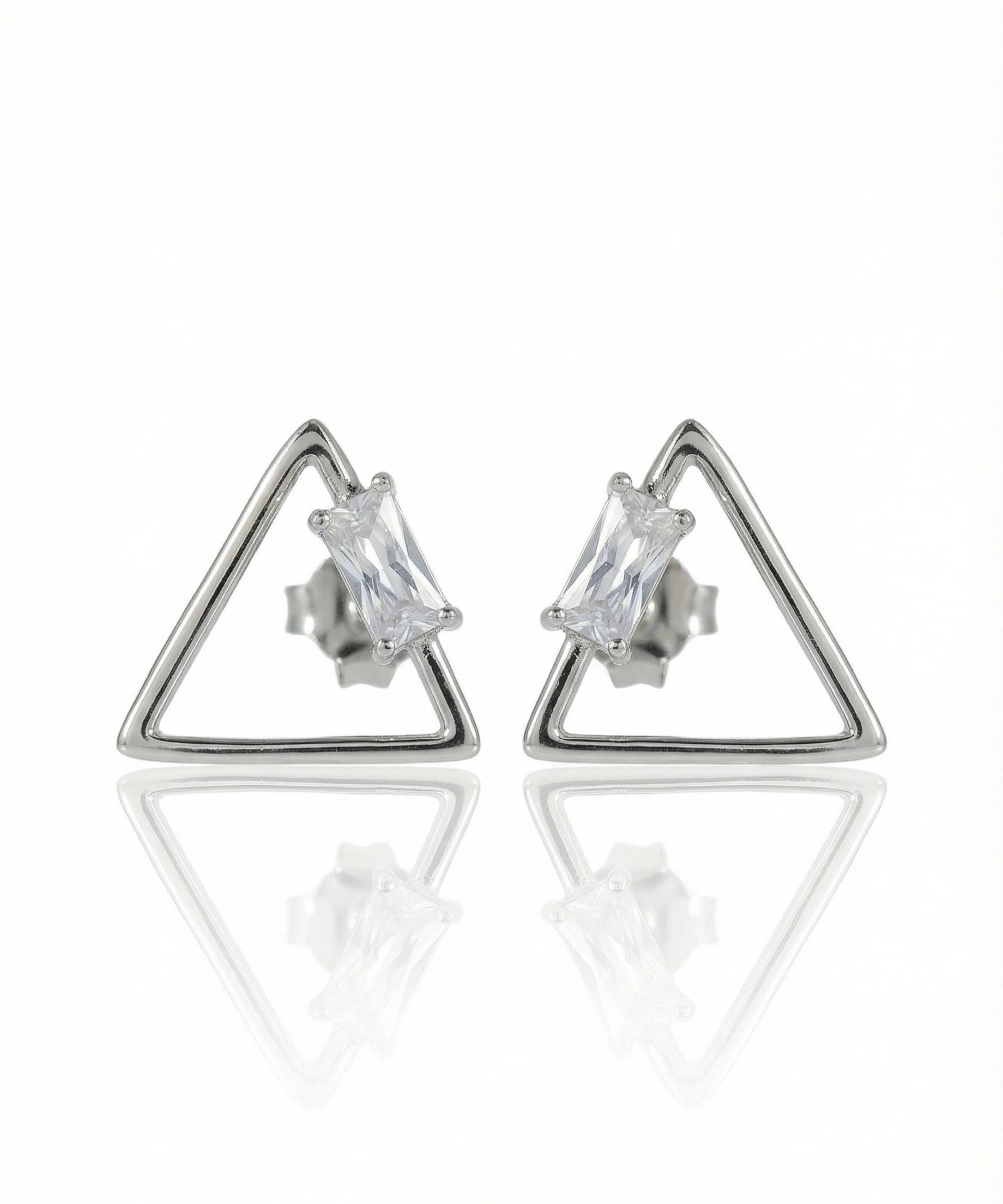 Auskarai Triangle Studs — Luxiage