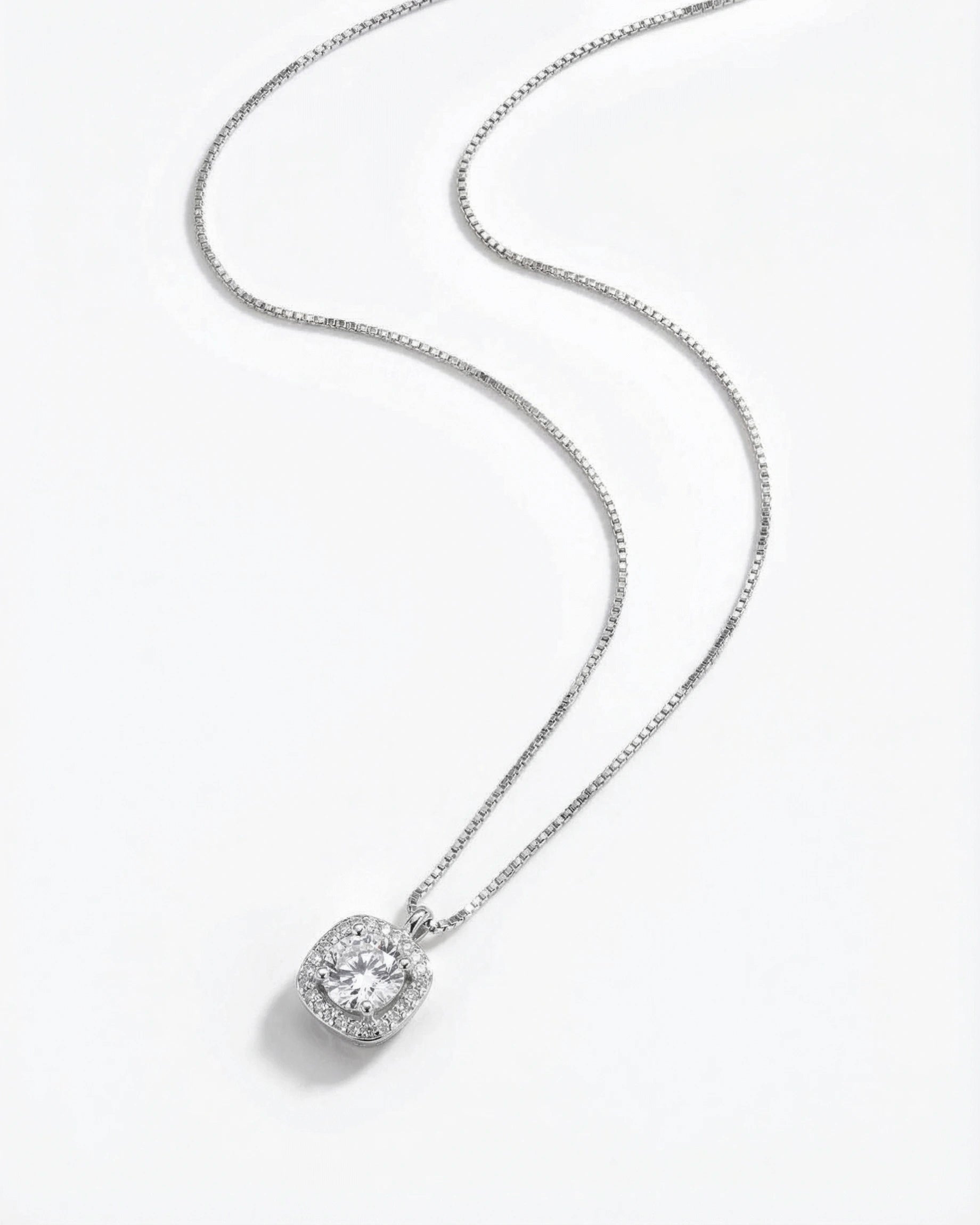 Grandinėlė ant kaklo White Zircon — Luxiage